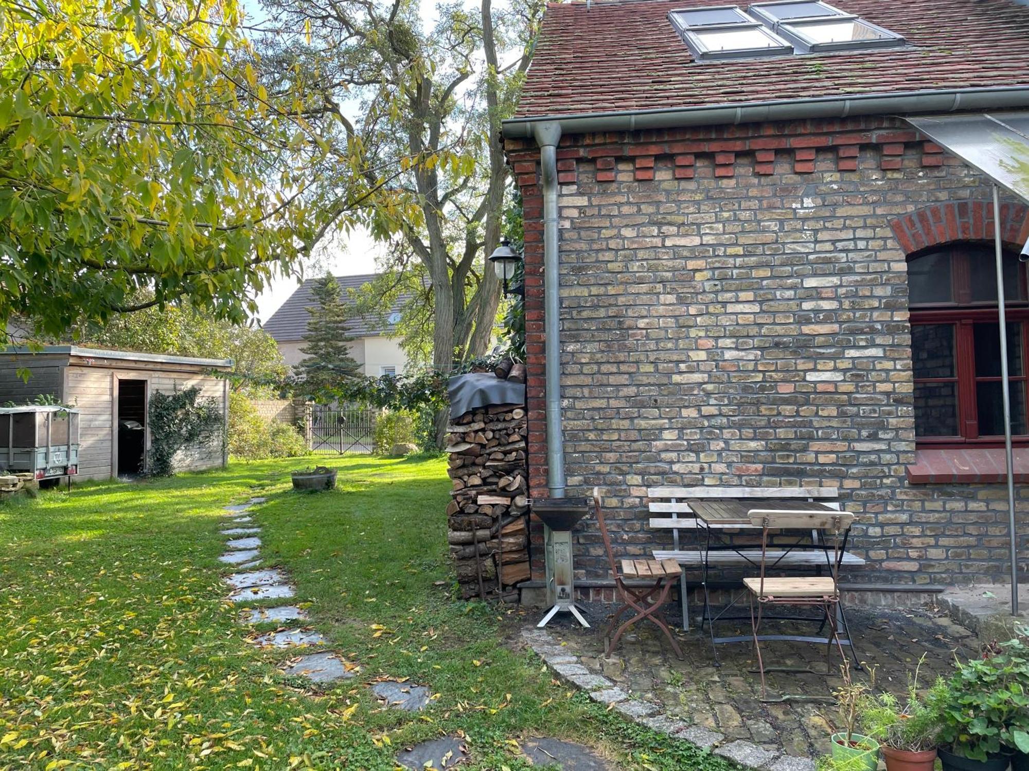 Ferienwohnung Quartier Im Gutshaus Wustermark Exterior foto