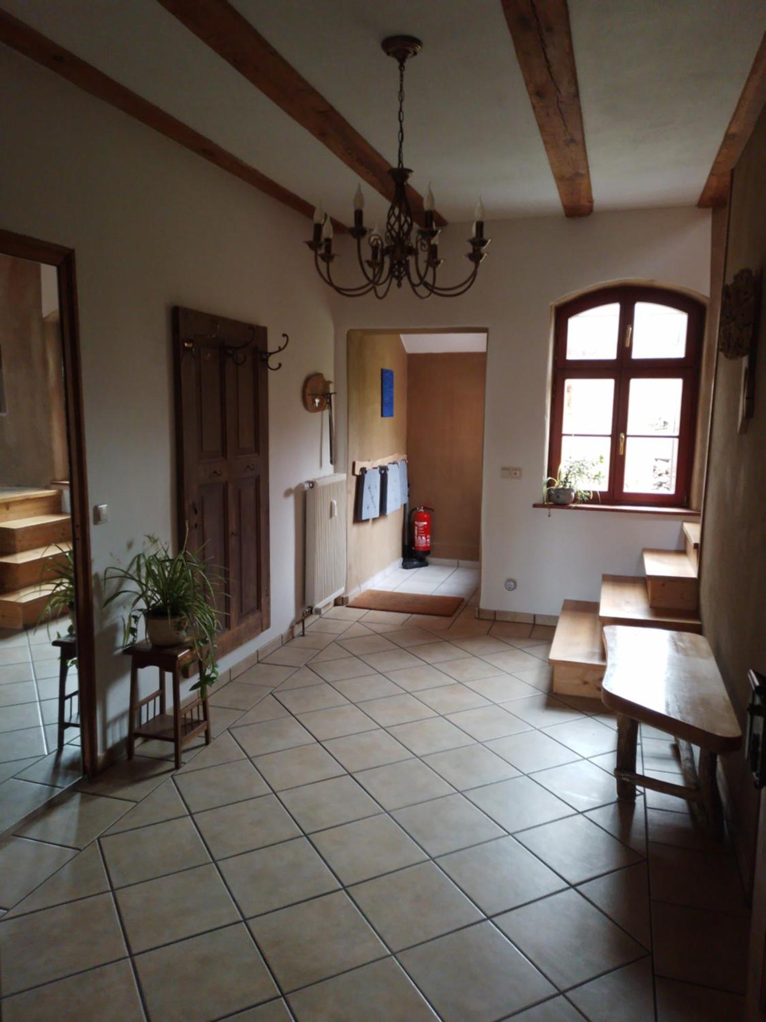 Ferienwohnung Quartier Im Gutshaus Wustermark Exterior foto